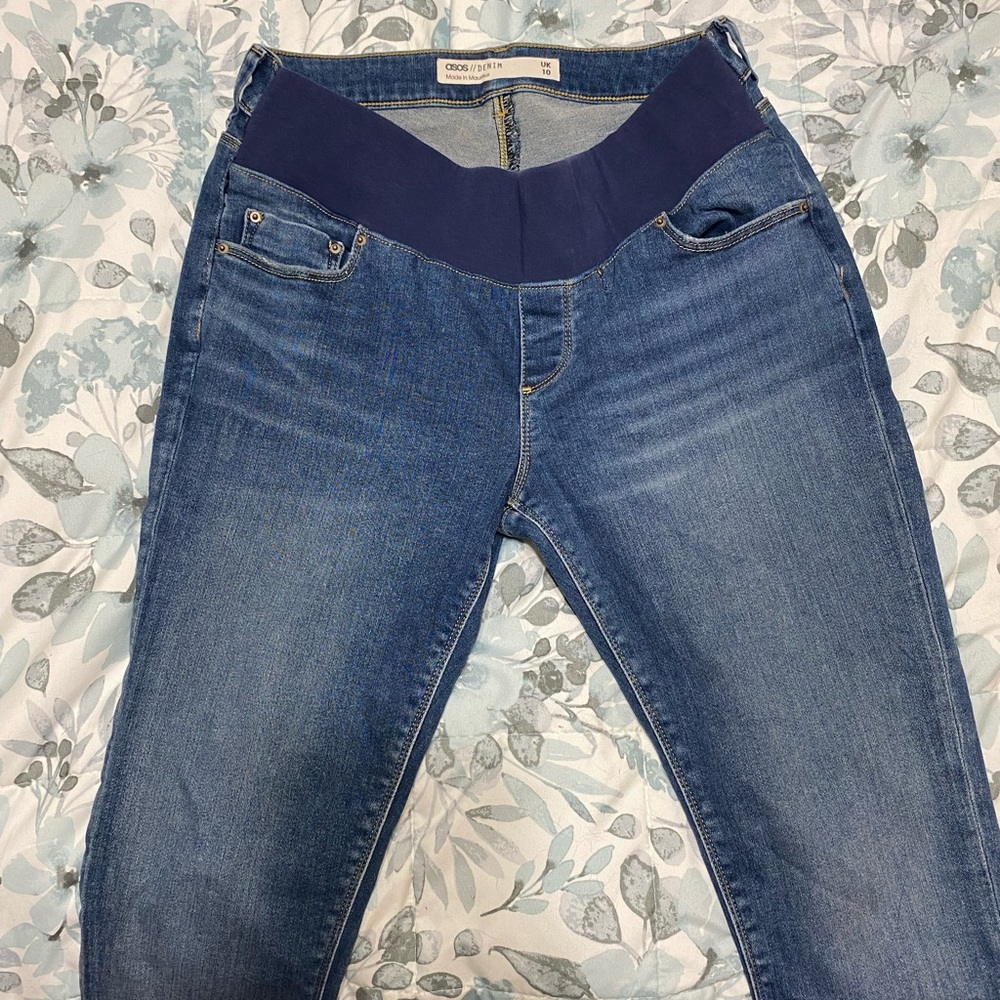 ASOS MATERNITY JEANS SIZE 10